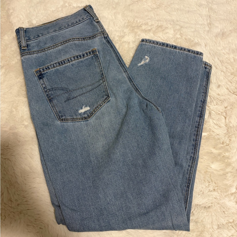 American Eagle Mom Jeans